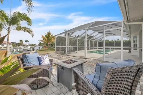 840 Via Tunis Punta Gorda FL 33950