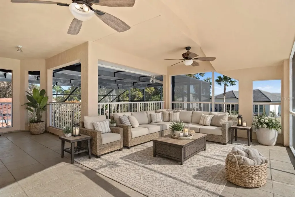 16727 Royal Palm Drive Groveland FL 34736