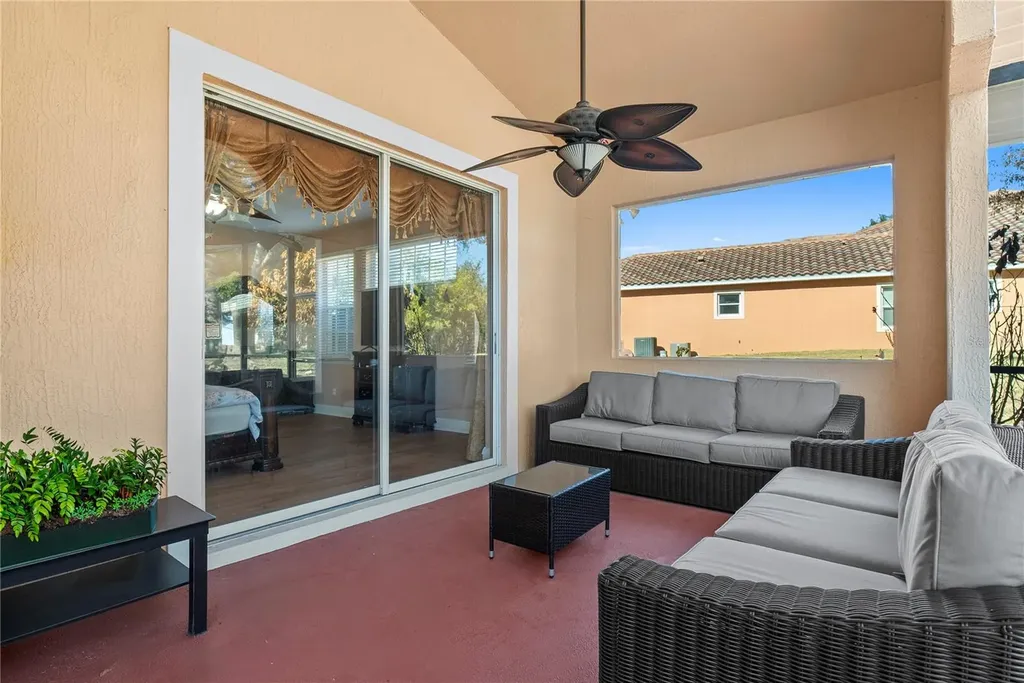 16727 Royal Palm Drive Groveland FL 34736