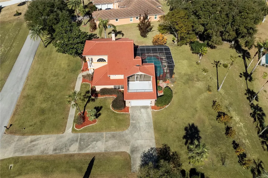 16727 Royal Palm Drive Groveland FL 34736
