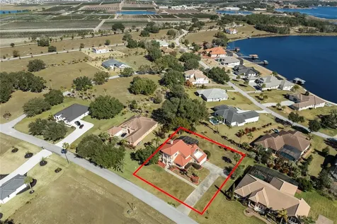 16727 Royal Palm Drive Groveland FL 34736