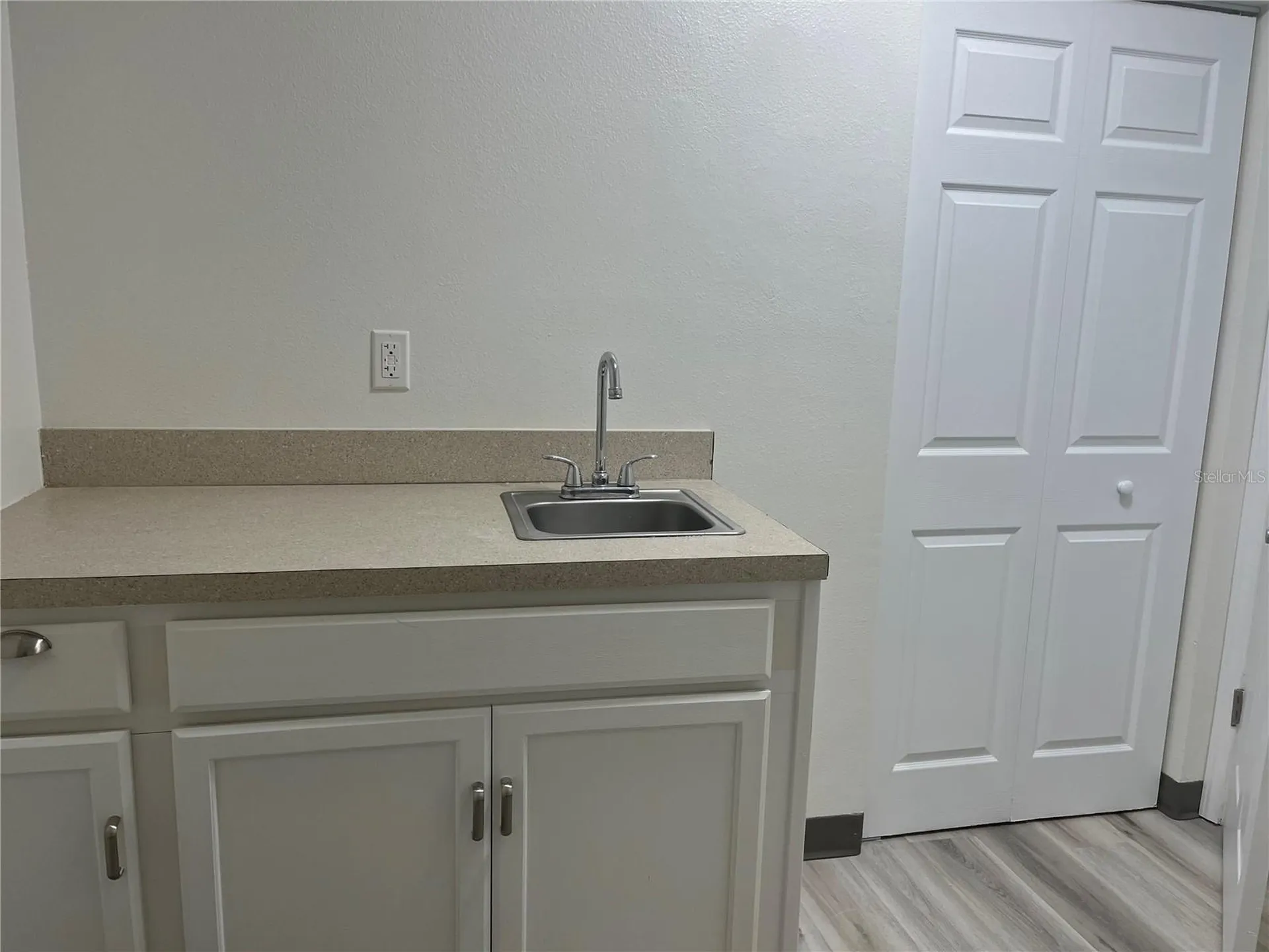 125 W Plymouth Ave, Ste. 121 Road Deland FL 32720