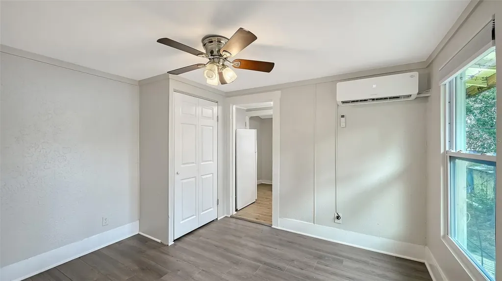 1016 10th Avenue W Bradenton FL 34205