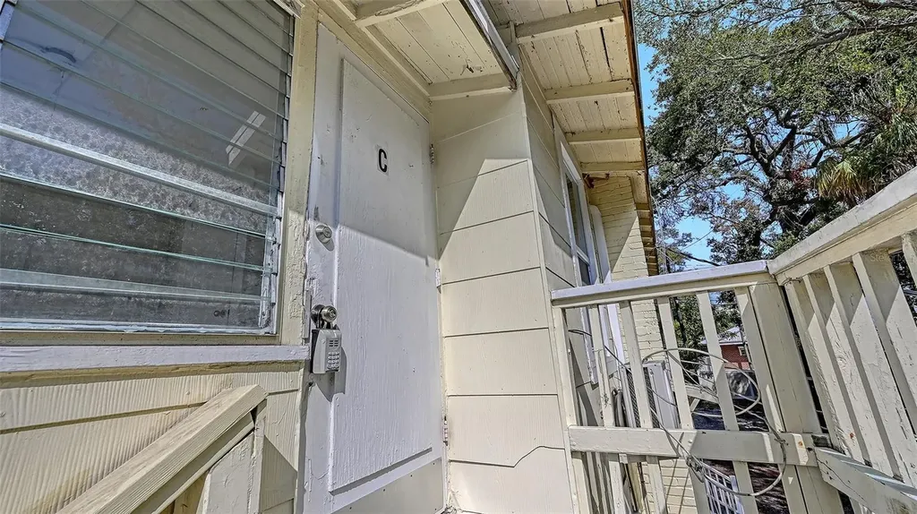 1016 10th Avenue W Bradenton FL 34205