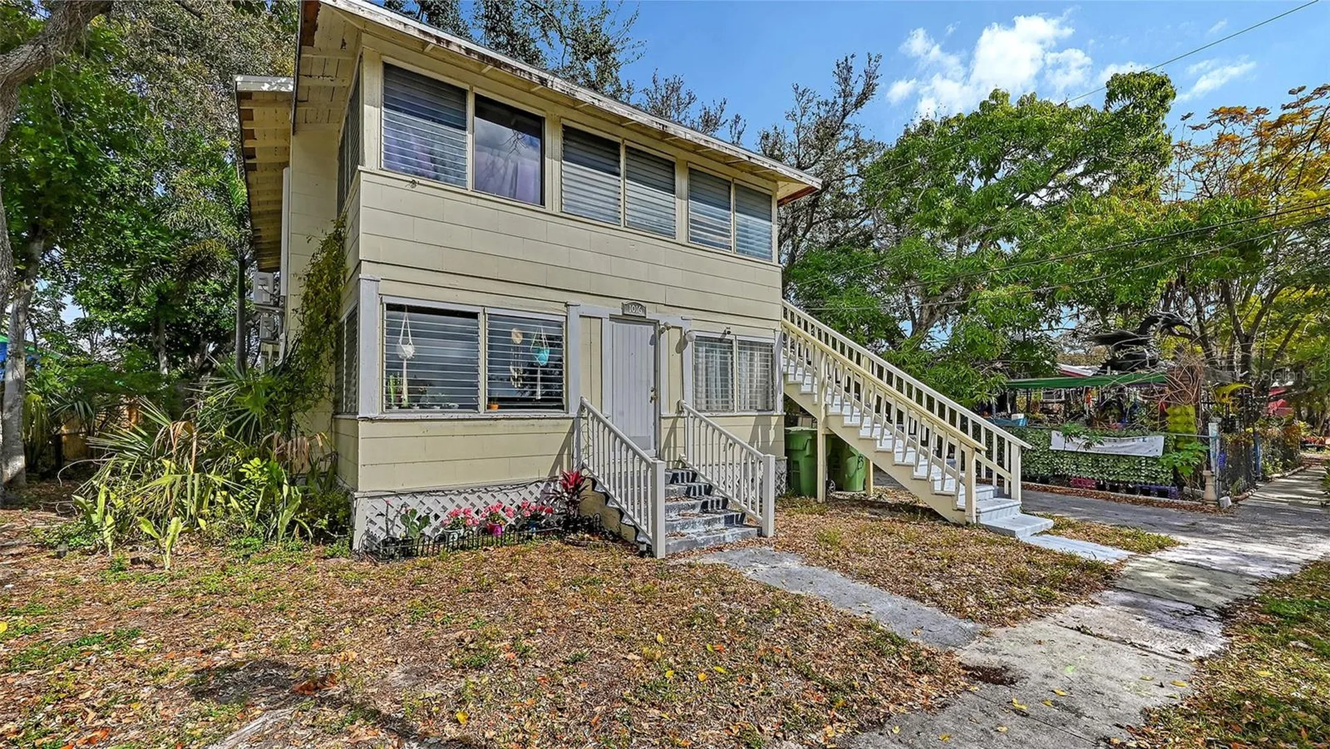1016 10th Avenue W Bradenton FL 34205