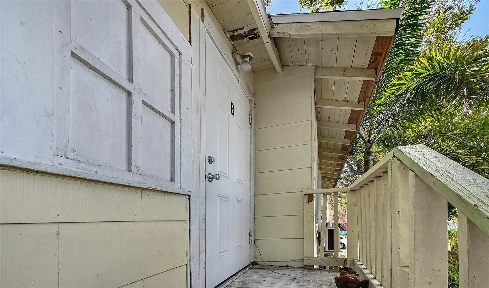 1016 10th Avenue W Bradenton FL 34205