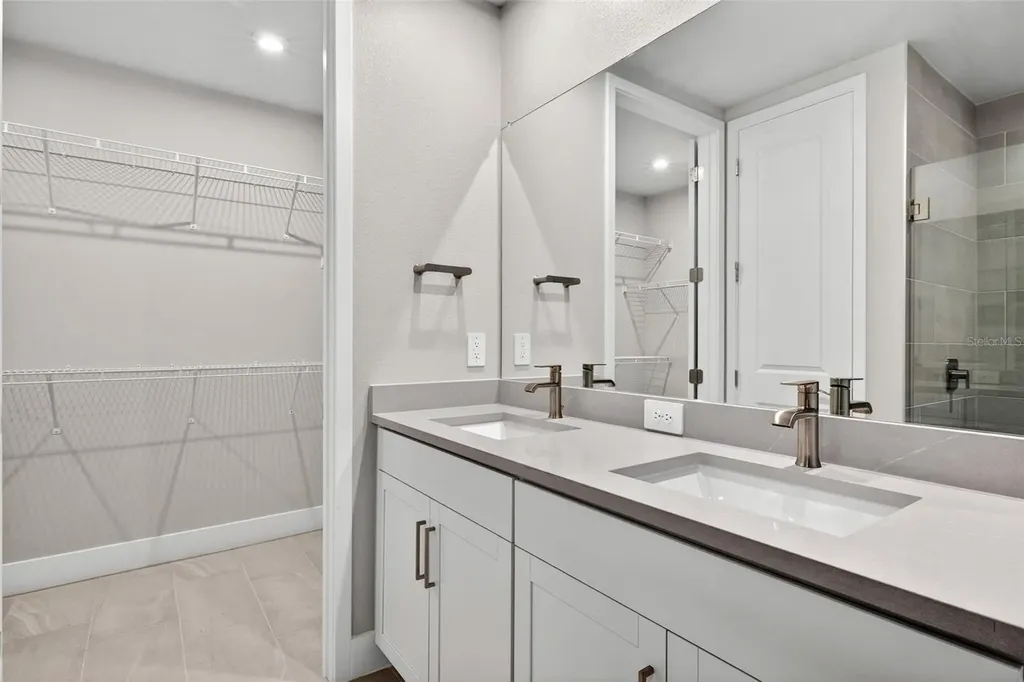 17375 Moonflower Drive Venice FL 34293