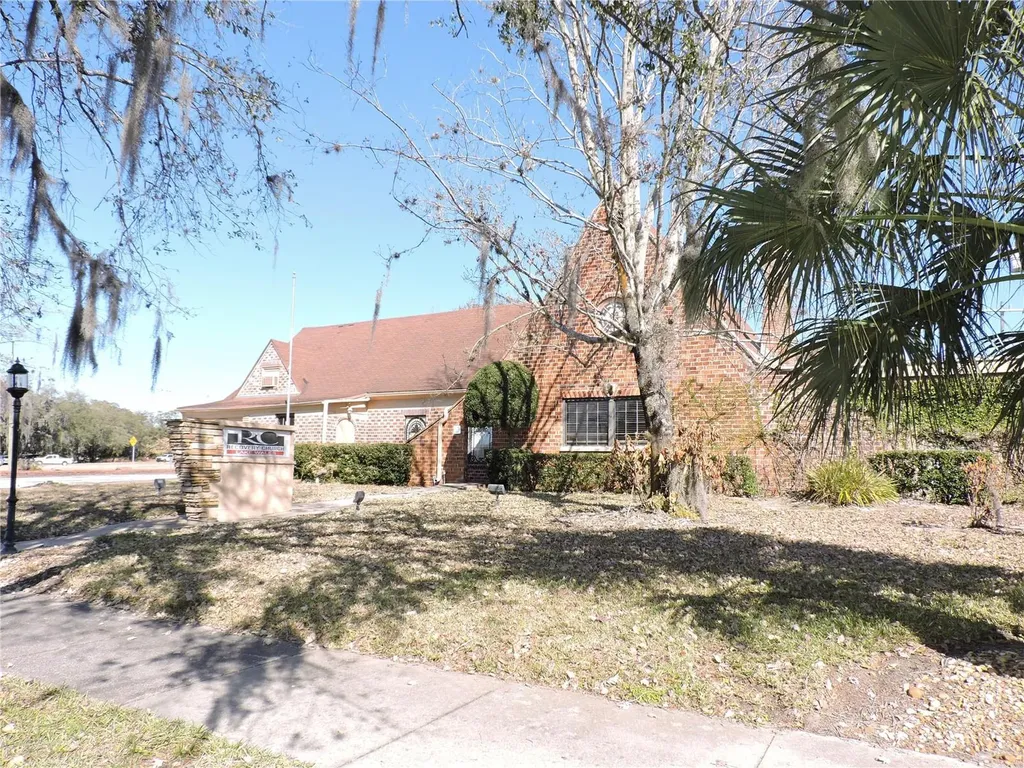 322 Scenic Highway N Lake Wales FL 33853
