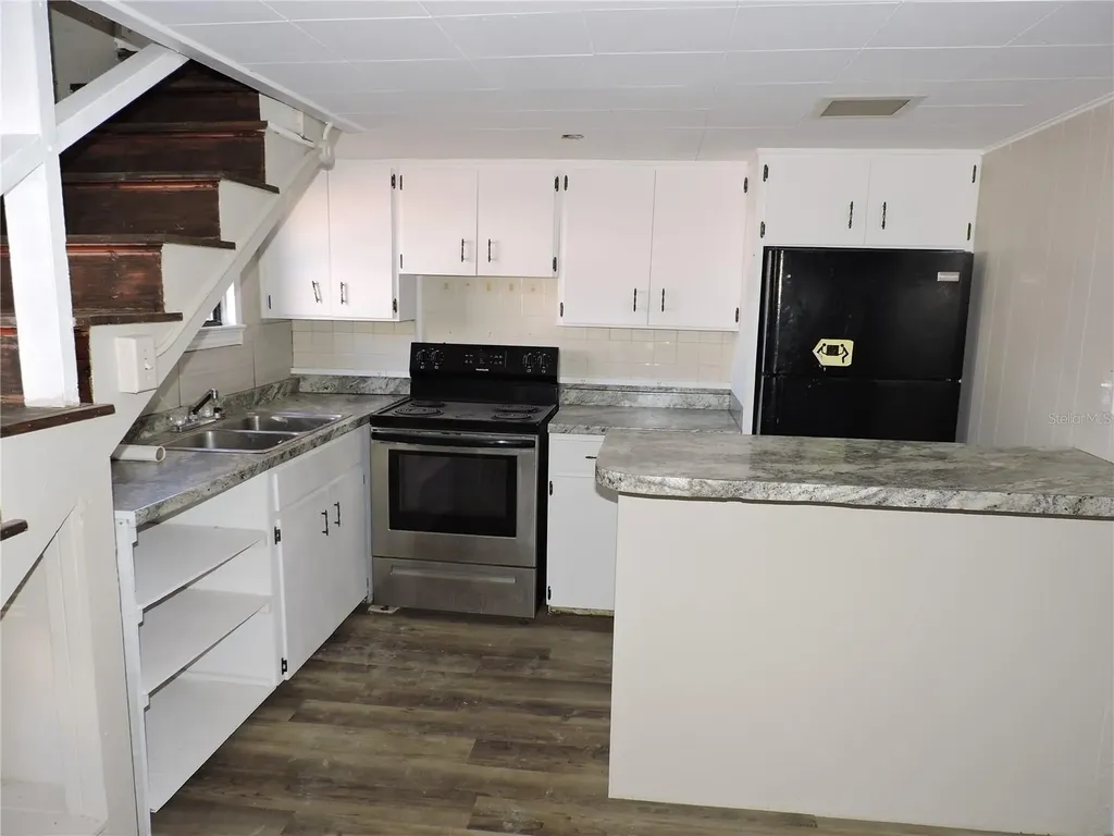 322 Scenic Highway N Lake Wales FL 33853