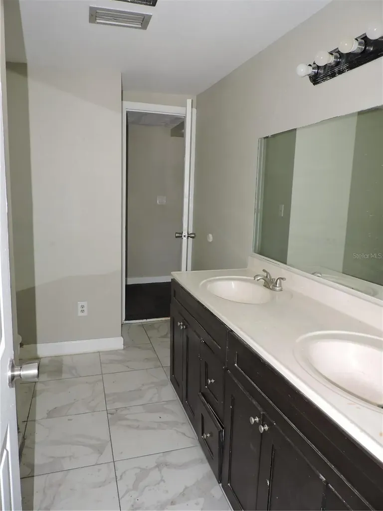 322 Scenic Highway N Lake Wales FL 33853