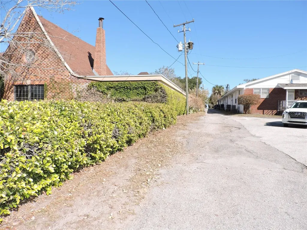 322 Scenic Highway N Lake Wales FL 33853