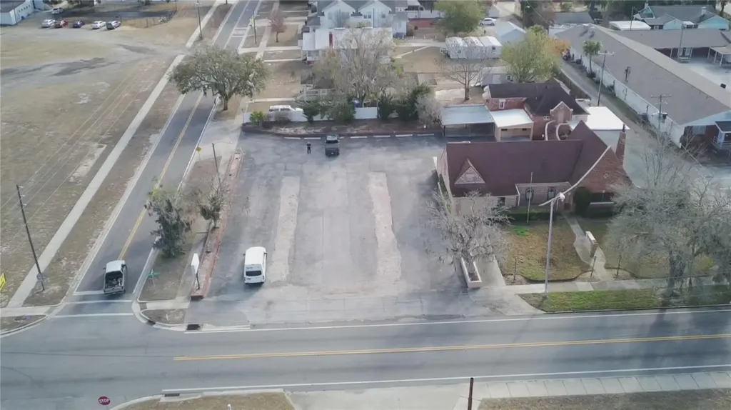 322 Scenic Highway N Lake Wales FL 33853