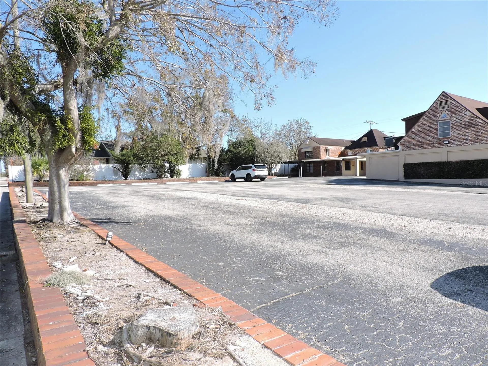 322 Scenic Highway N Lake Wales FL 33853