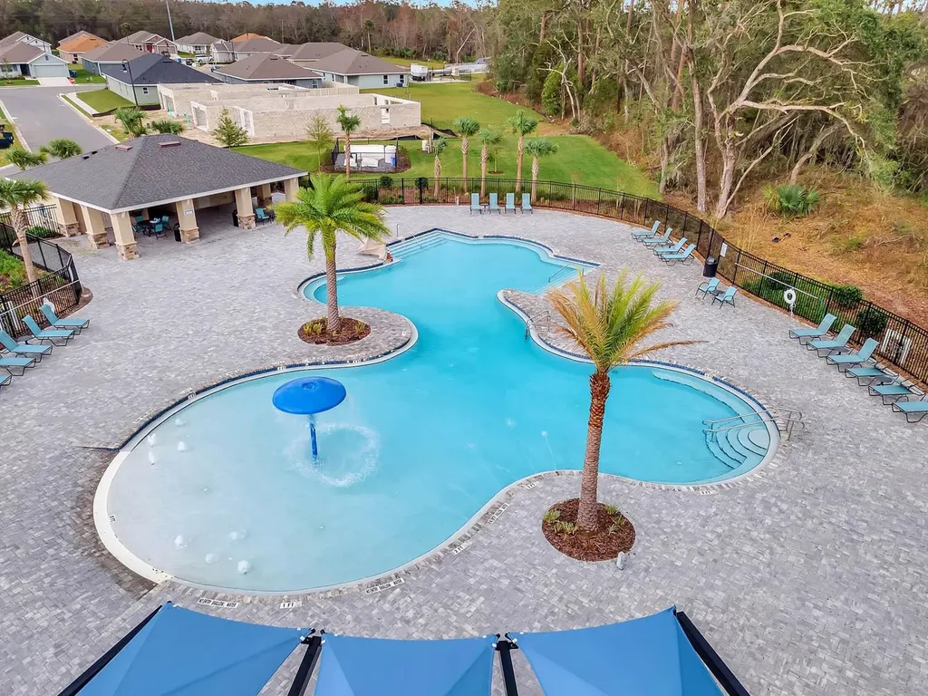 2612 Penguin Boulevard Davenport FL 33837