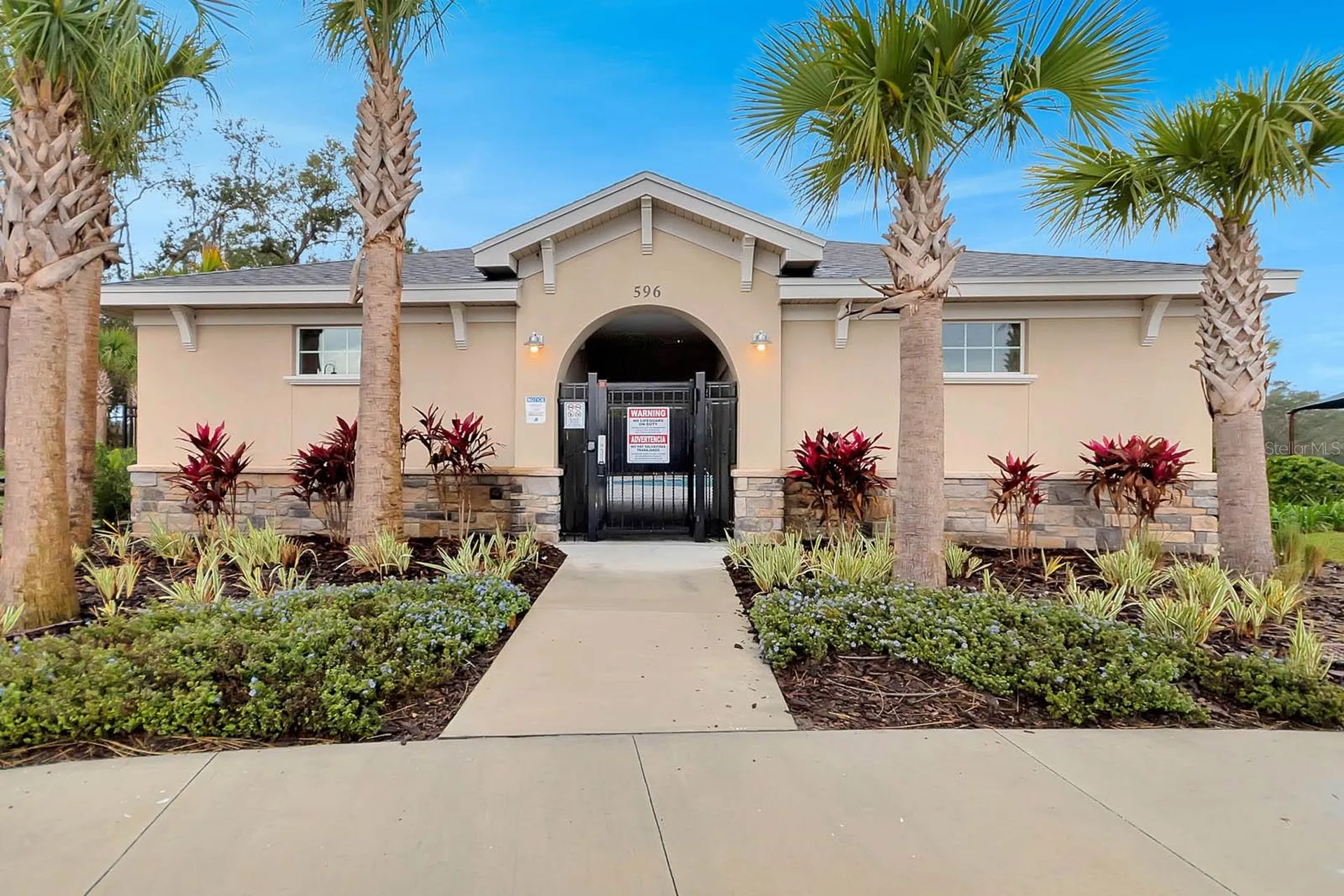 2612 Penguin Boulevard Davenport FL 33837