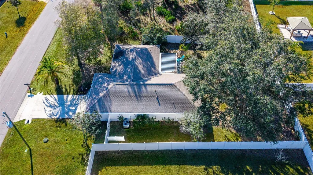 8 Ziegfeld Place Palm Coast FL 32164