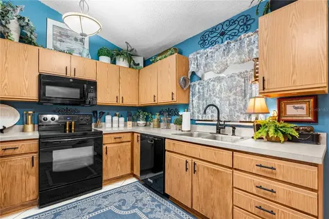 8 Ziegfeld Place Palm Coast FL 32164