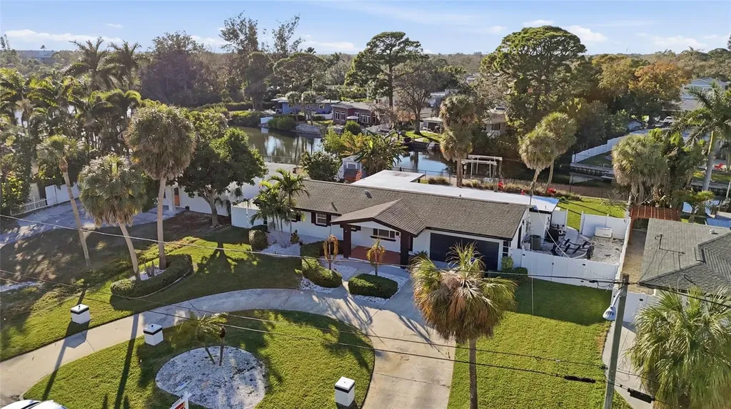 4440 Huntington Street NE St Petersburg FL 33703