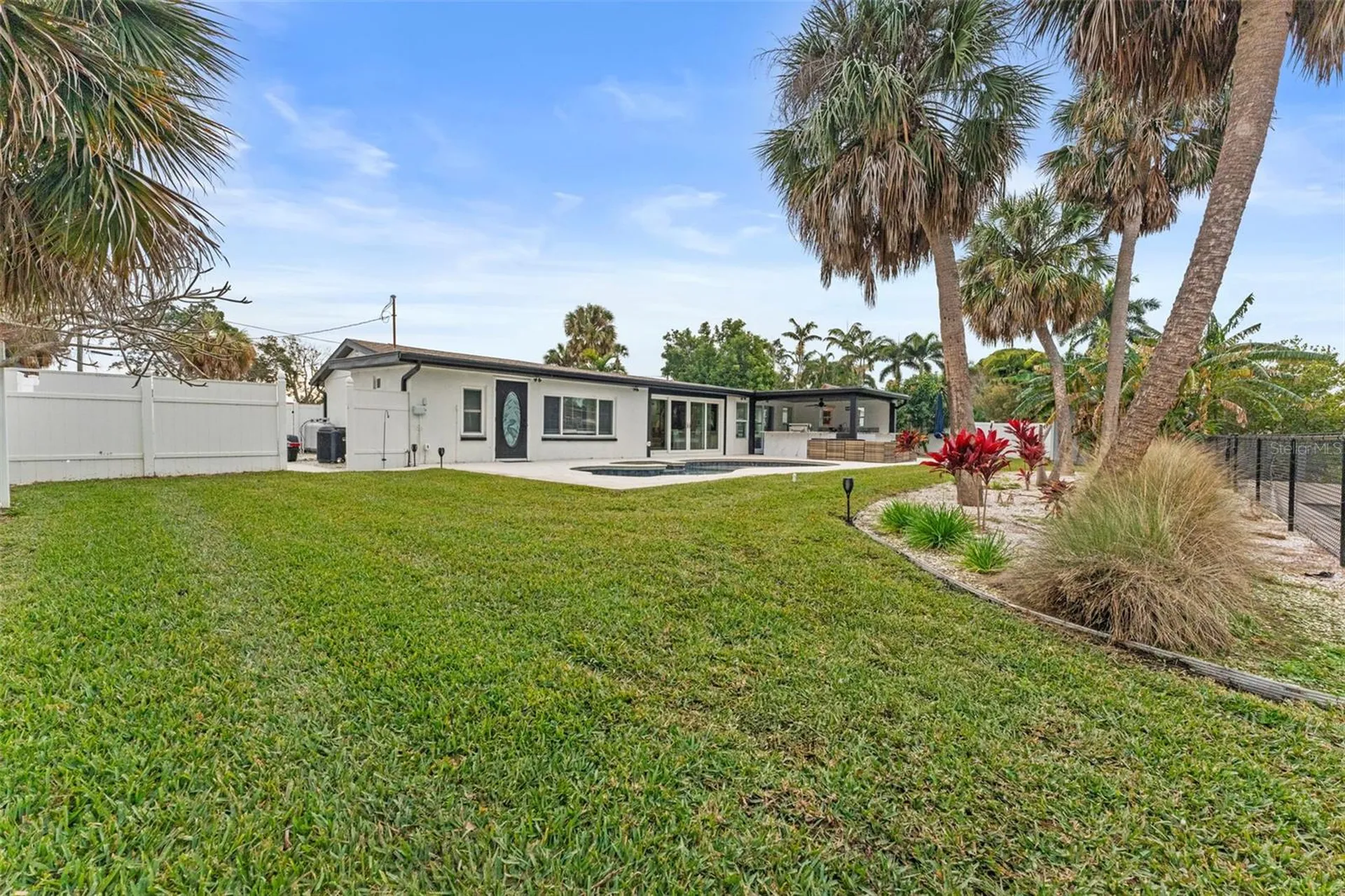 4440 Huntington Street NE St Petersburg FL 33703