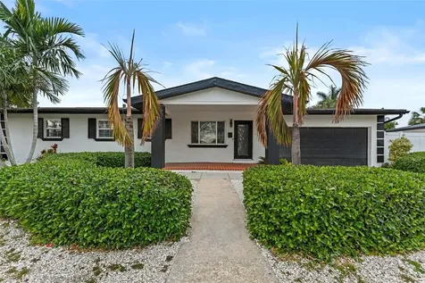 4440 Huntington Street NE St Petersburg FL 33703