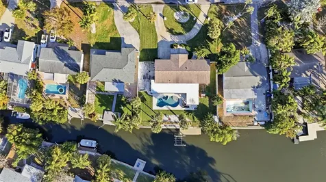 4440 Huntington Street NE St Petersburg FL 33703