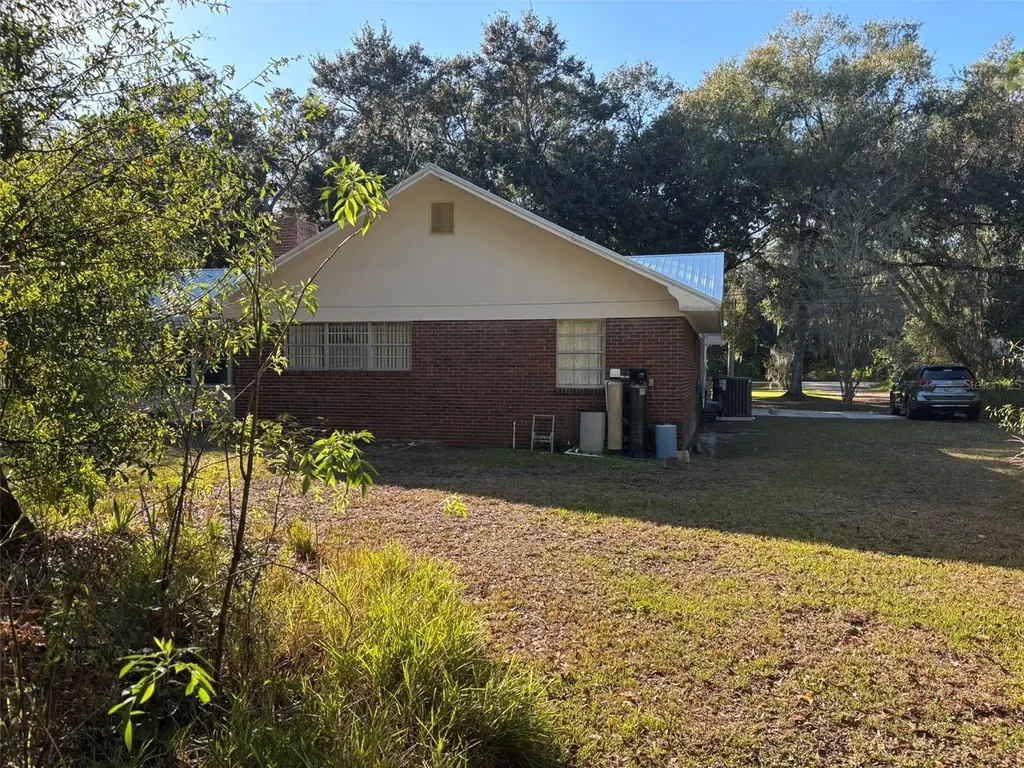 4040 Waring Road Lakeland FL 33811