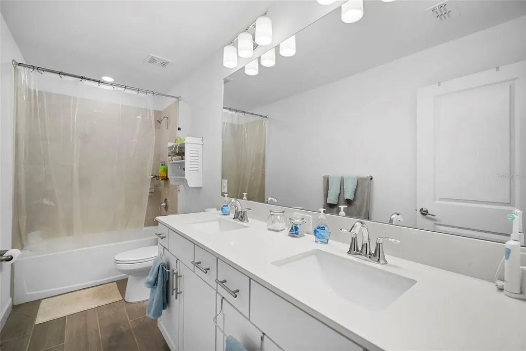 15449 White Linen Drive Bradenton FL 34211