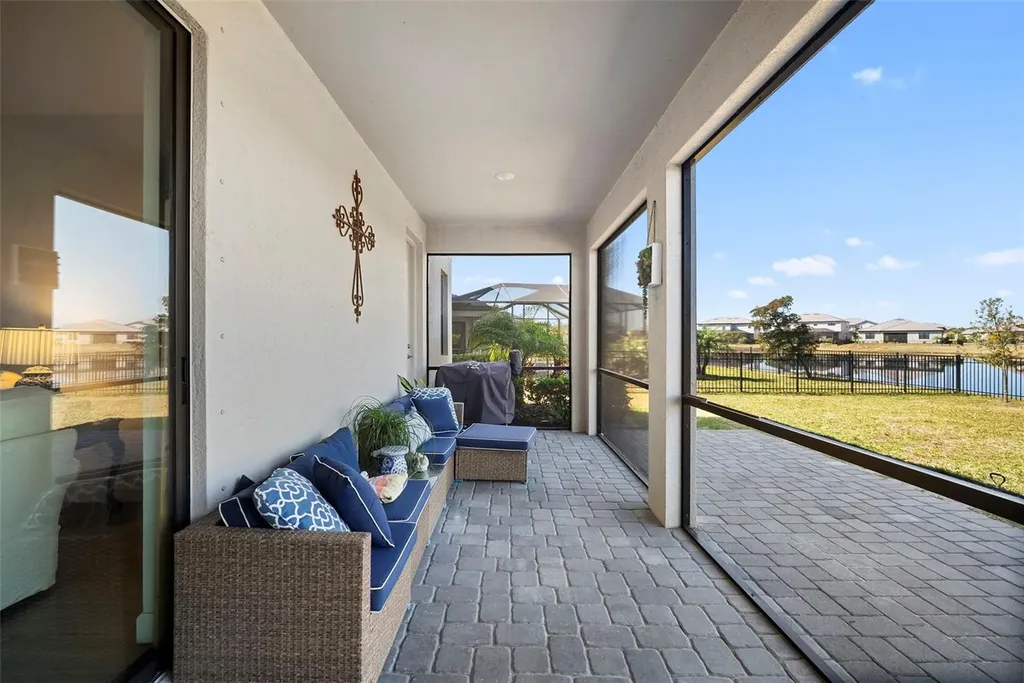 15449 White Linen Drive Bradenton FL 34211
