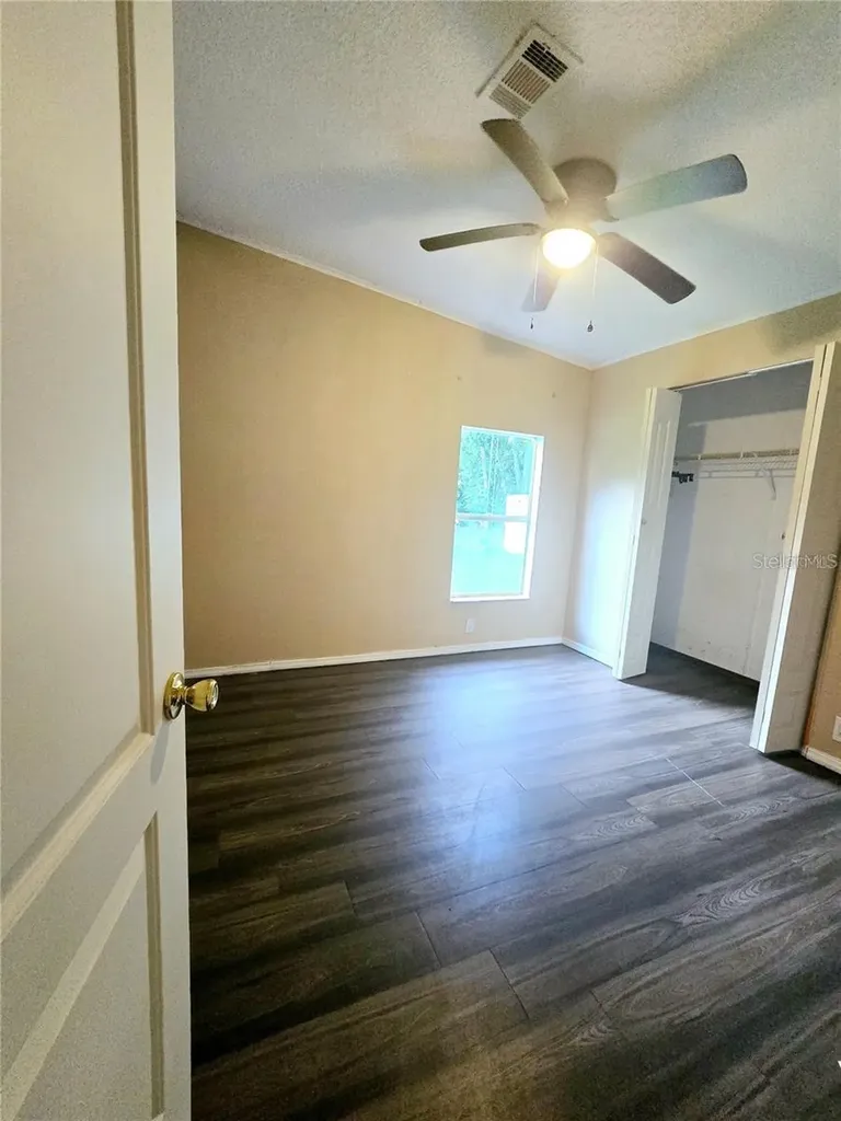 208 Pine Tree Trail Crescent City FL 32112