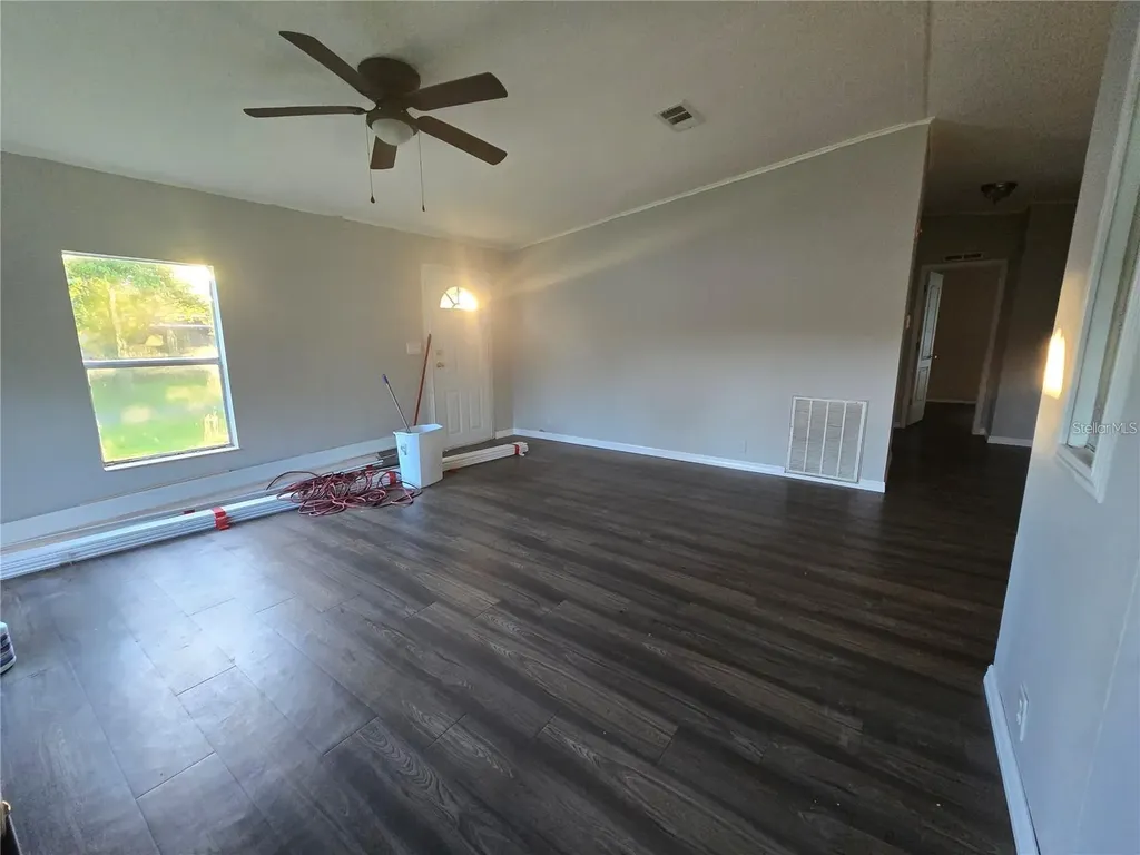 208 Pine Tree Trail Crescent City FL 32112