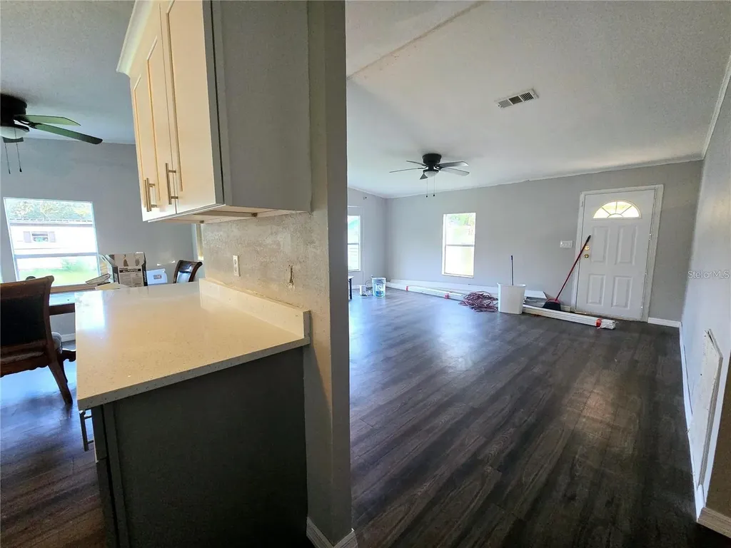 208 Pine Tree Trail Crescent City FL 32112