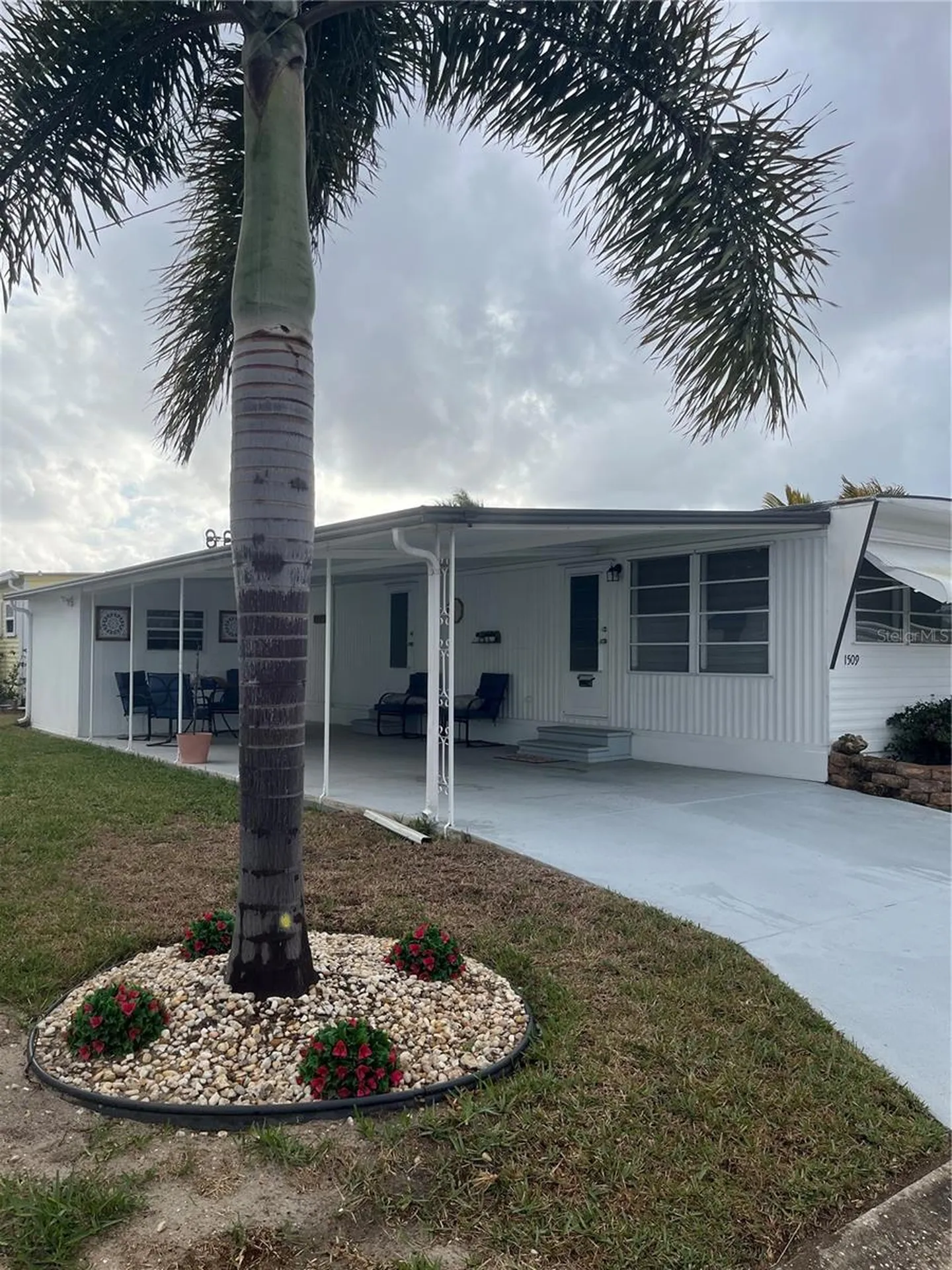 1509 23rd Avenue W Bradenton FL 34205