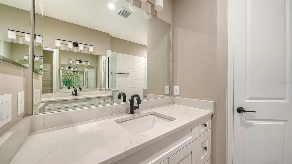 12701 Palatka Drive Venice FL 34293