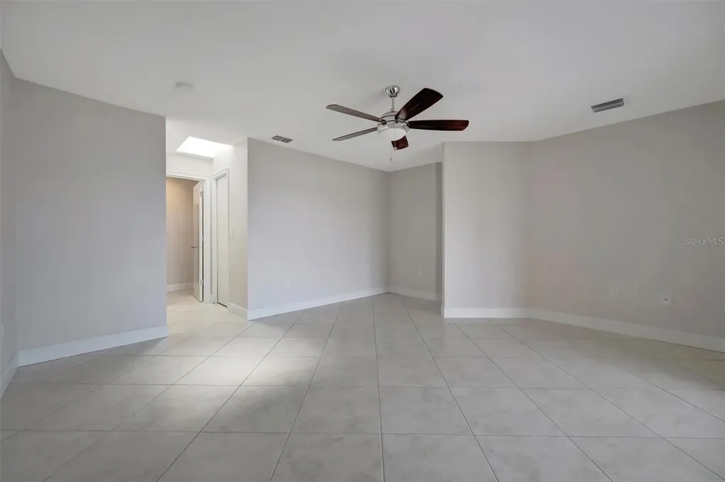 3893 Catalina Drive Bradenton FL 34210