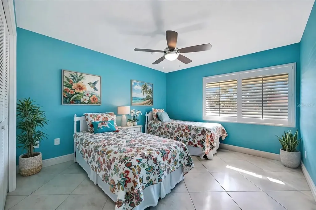 3893 Catalina Drive Bradenton FL 34210