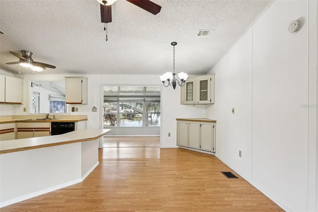 1024 Hilltop Road Tavares FL 32778