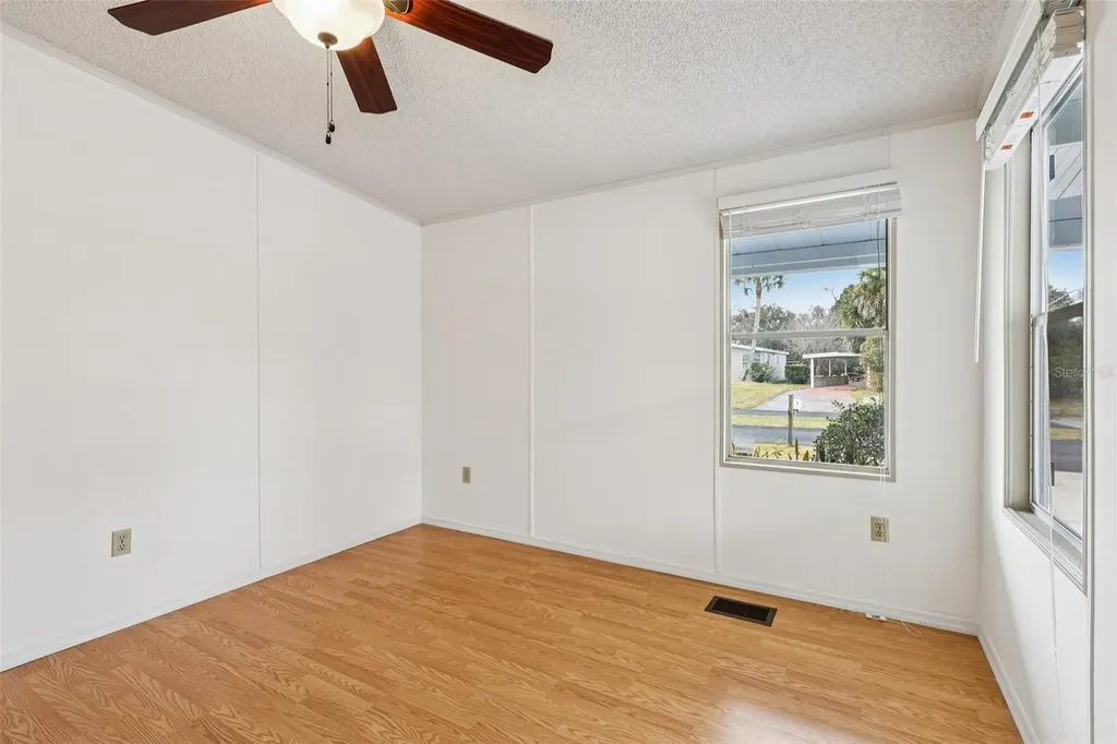 1024 Hilltop Road Tavares FL 32778