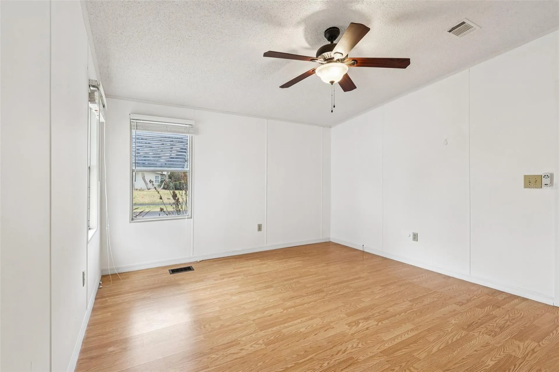 1024 Hilltop Road Tavares FL 32778