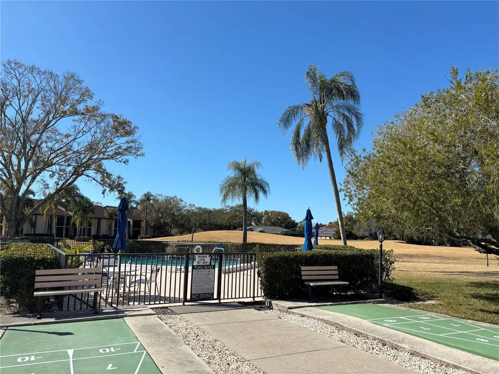 6211 Timber Lake Drive Sarasota FL 34243