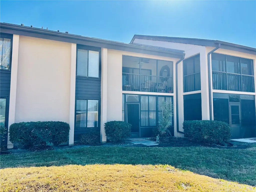 6211 Timber Lake Drive Sarasota FL 34243