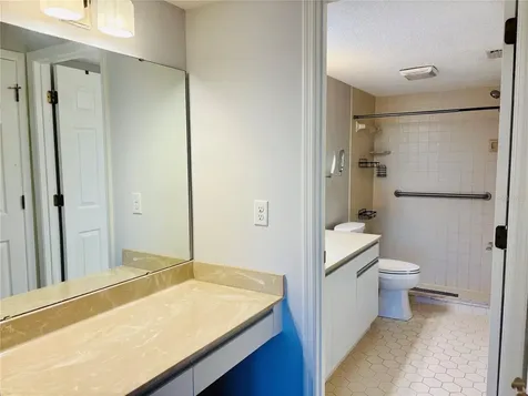 6211 Timber Lake Drive Sarasota FL 34243