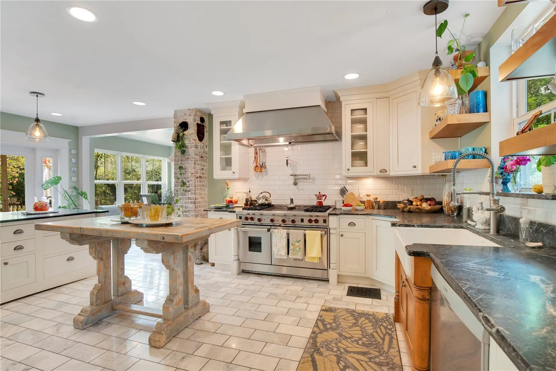 614 Lake Avenue Orlando FL 32801