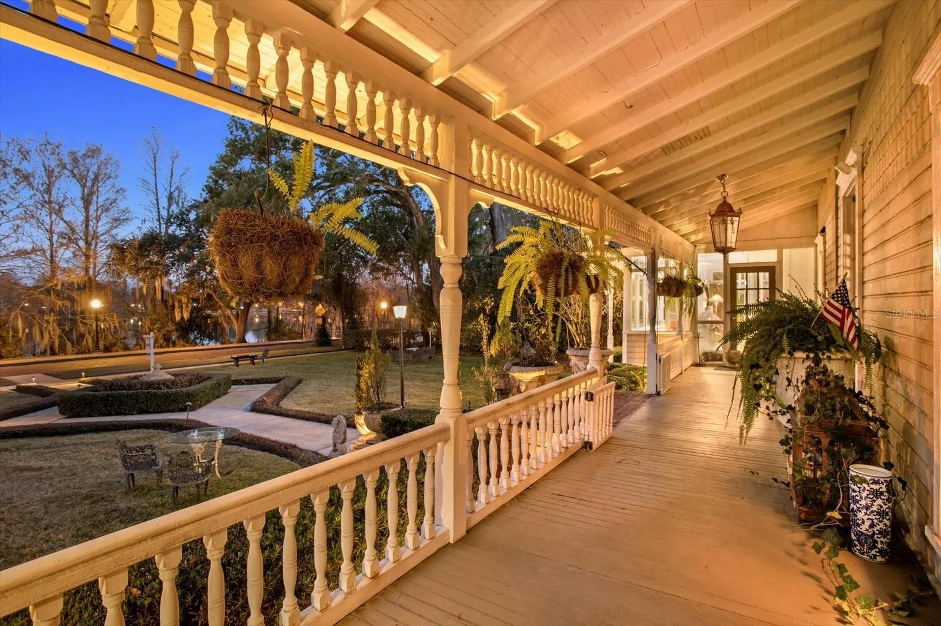 614 Lake Avenue Orlando FL 32801