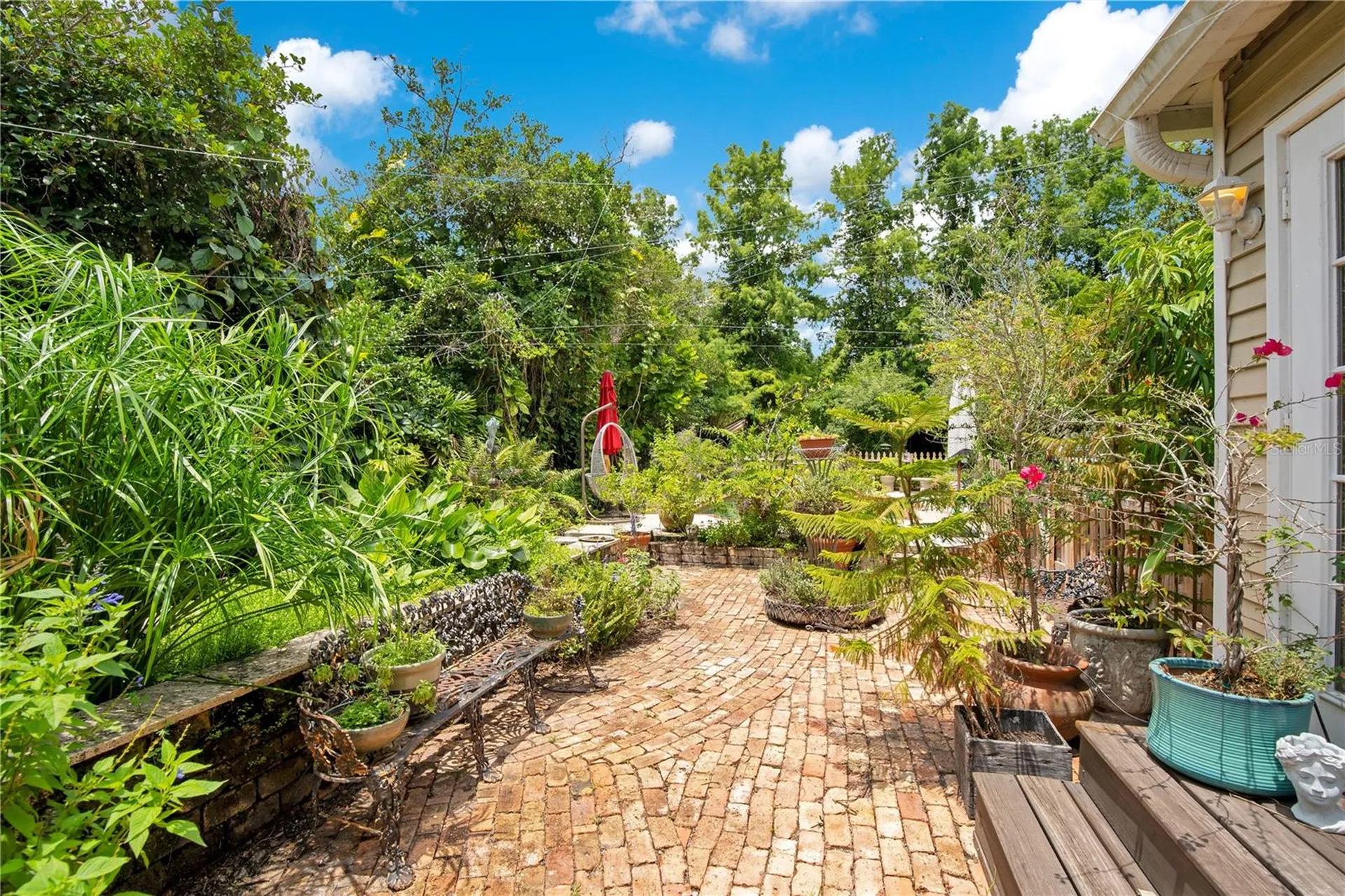 614 Lake Avenue Orlando FL 32801