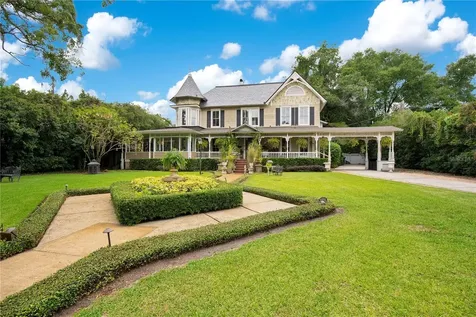 614 Lake Avenue Orlando FL 32801