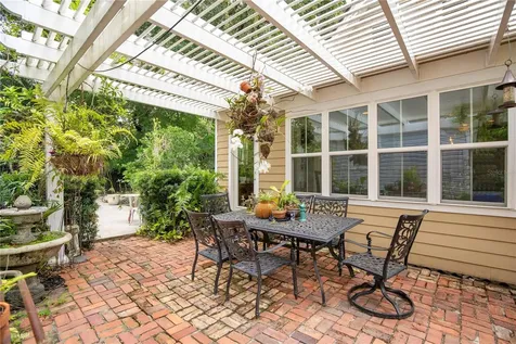 614 Lake Avenue Orlando FL 32801
