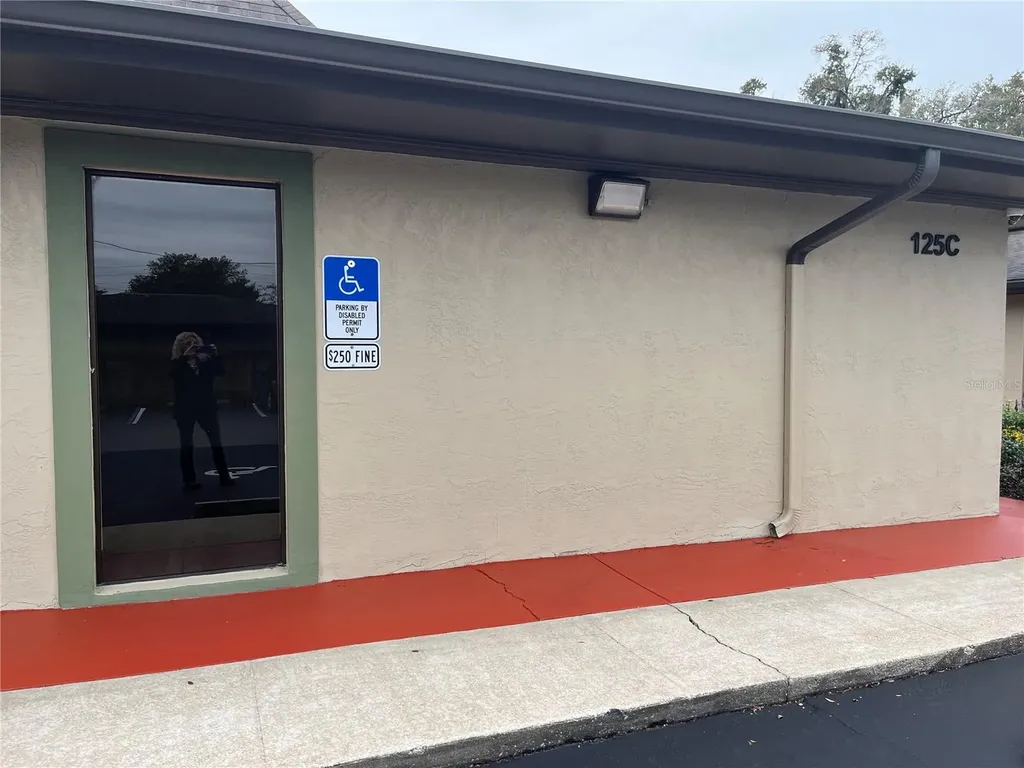 125 W Plymouth Ave, Suite 125c Deland FL 32720