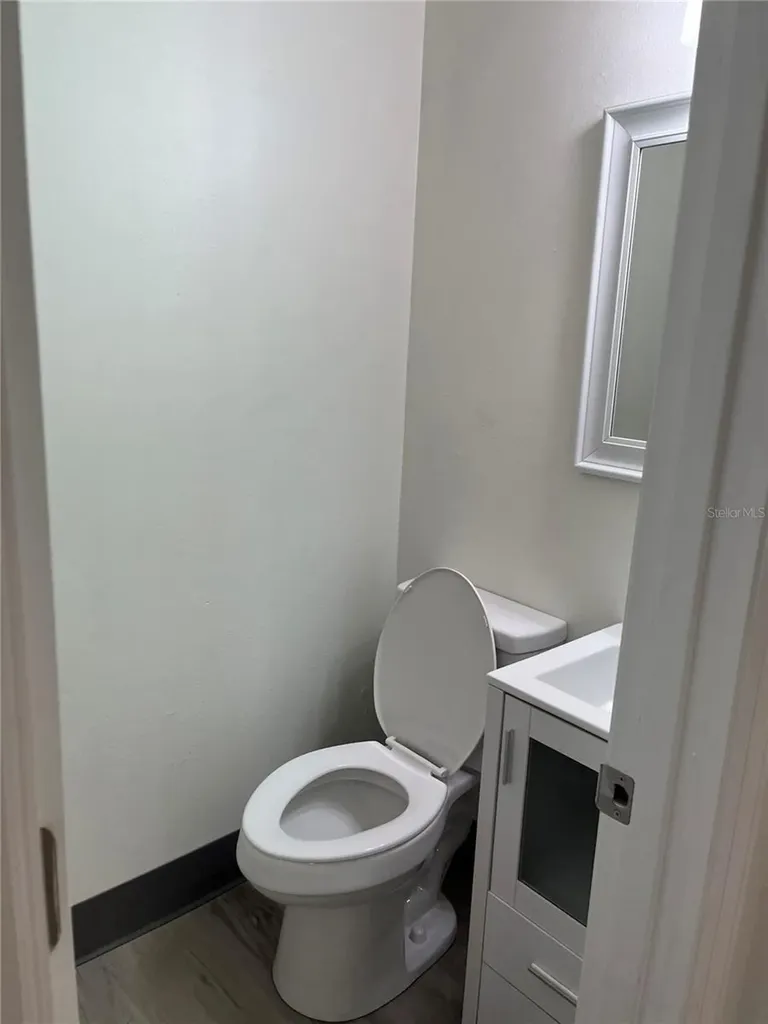 125 W Plymouth Ave, Suite 125c Deland FL 32720