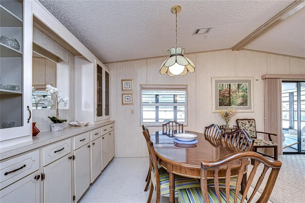 4843 Blanco Drive Zephyrhills FL 33541