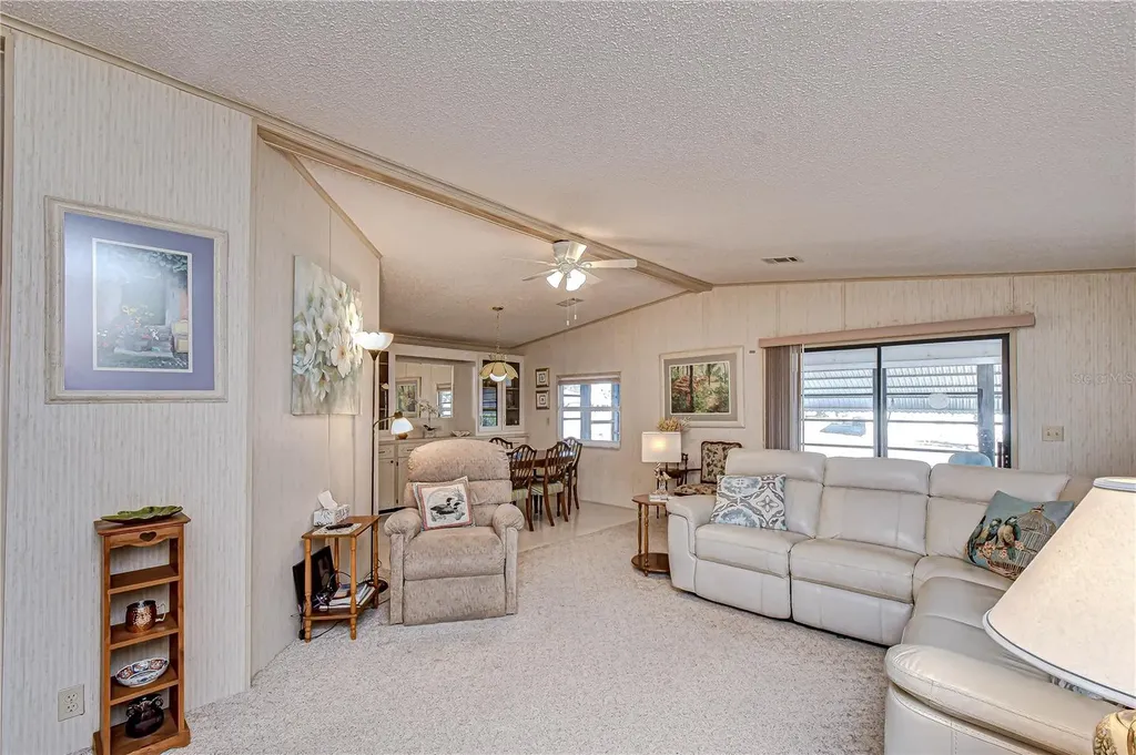 4843 Blanco Drive Zephyrhills FL 33541